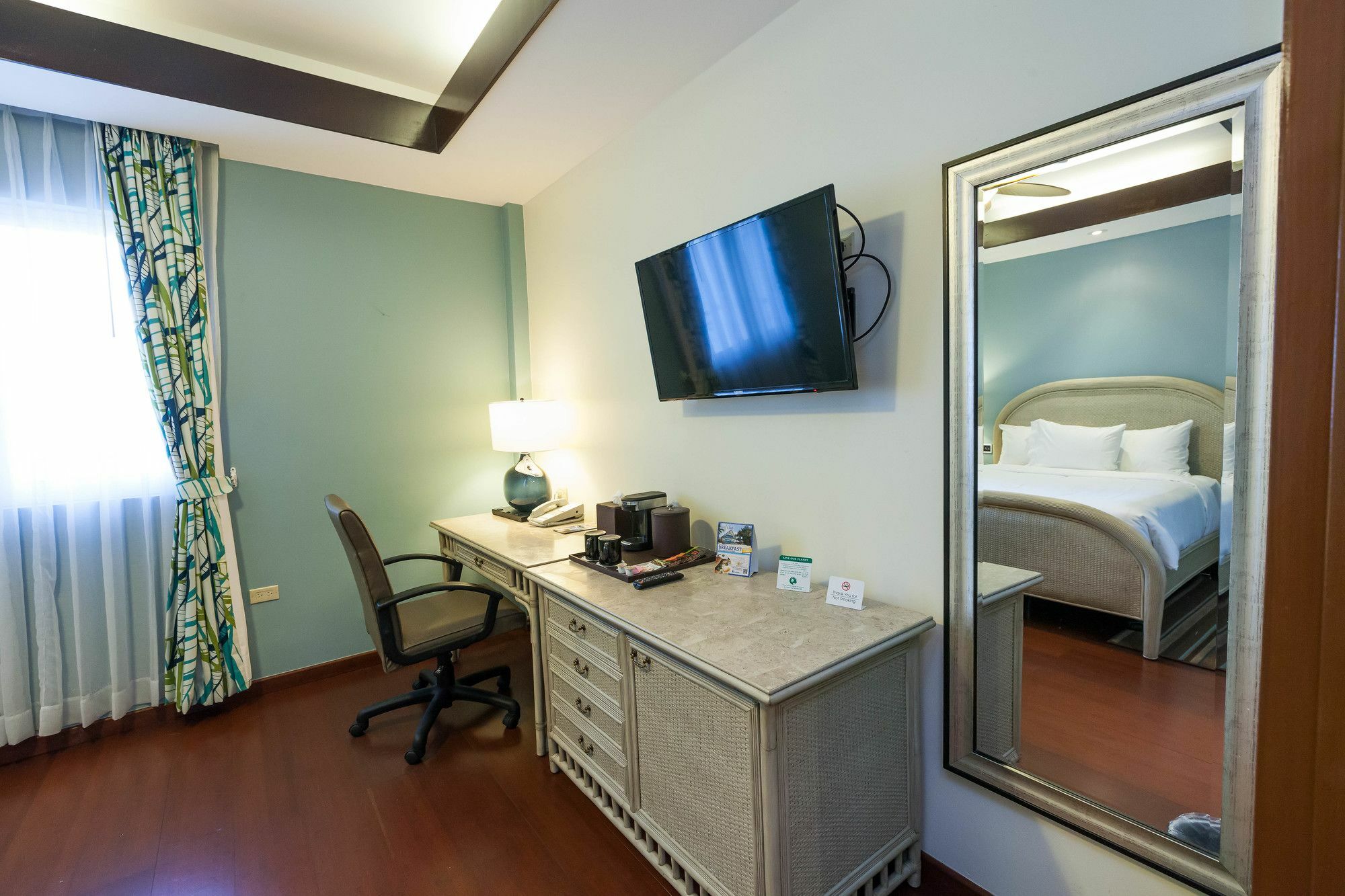 Surfrider Resort Hotel Saipan Kültér fotó